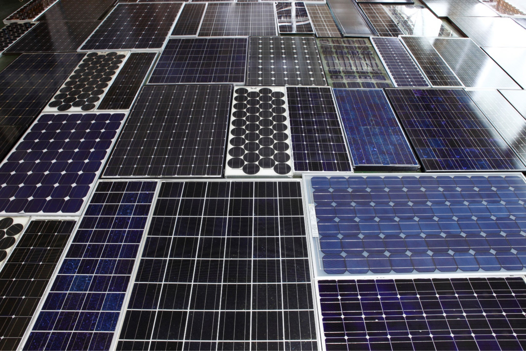 国内初の太陽電池モジュール買い取り・販売 | 太陽光発電リサイクル